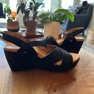 Kork-ease Black Leather Platform Sandals